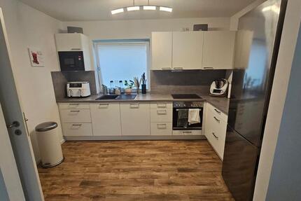 3-Zimmer Wohnung 2022 saniert 105 qm, Balkon,PV zentral in Tespe 3 zimmer