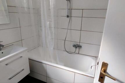 Ein Zimmer in WG 3 zimmer