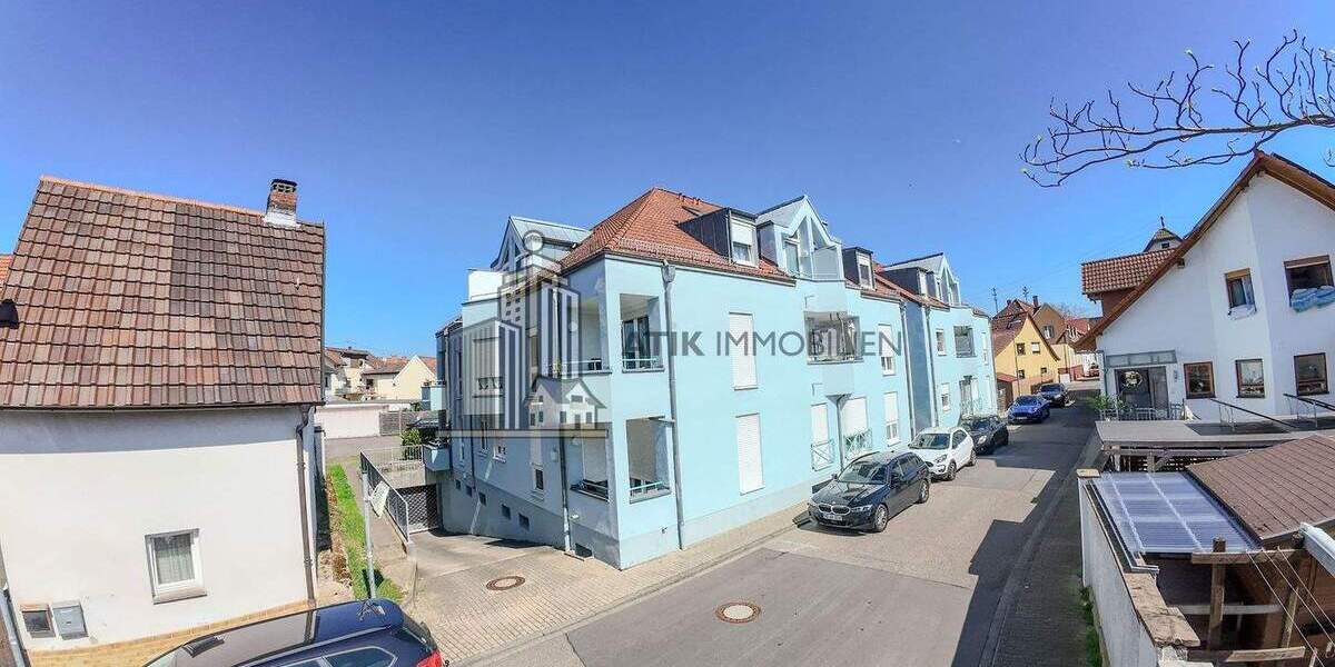 ATIK: Charmante 1,5-Zimmer-Wohnung mit Terrasse 1 zimmer