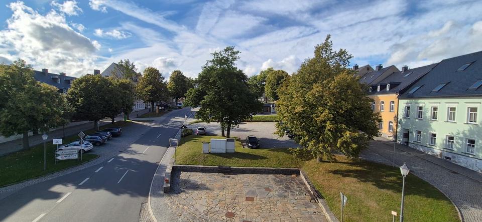 Dachgeschoßwohnung Jöhstadt - 4 Zimmer, 92 m&sup2;, 415&euro; | Angebot:23619217