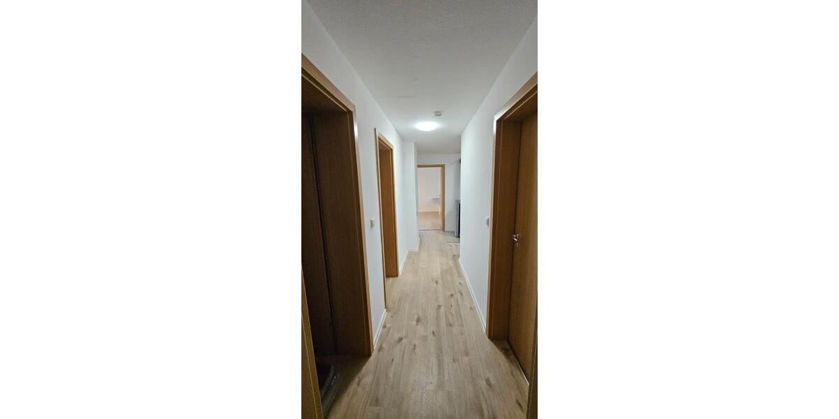Etagenwohnung Nagold - 3 Zimmer, 75 m&sup2;, 1.000&euro; | Angebot:24977499