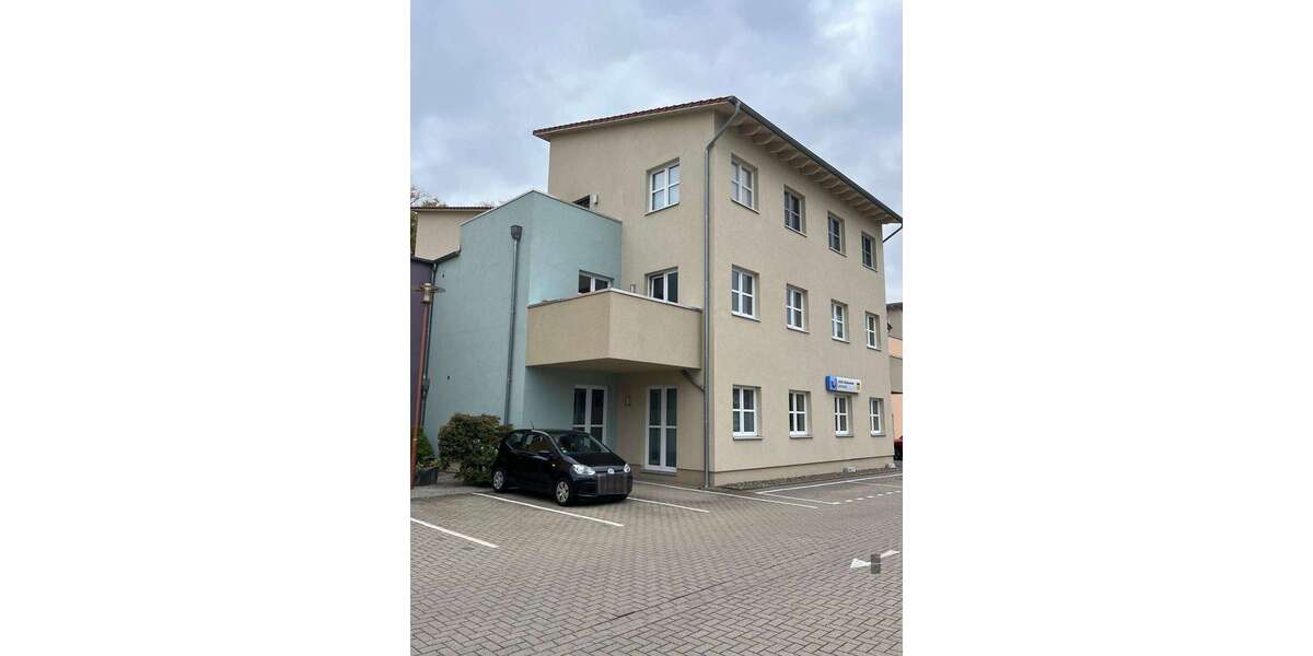 Wohnung zum Mieten in Helmstedt 912,73 € 107.38 m² 3 zimmer