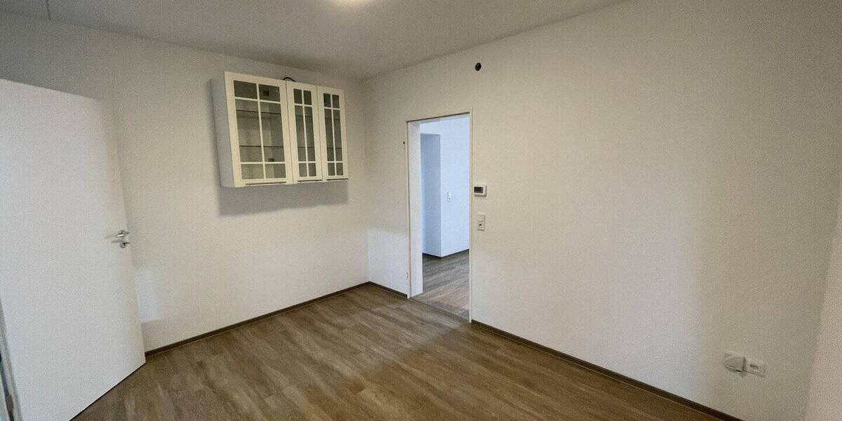 Etagenwohnung Darmstadt - Kranichstein Kranichstein - 4 Zimmer, 93 m&sup2;, 1.300&euro; | Angebot:26824071
