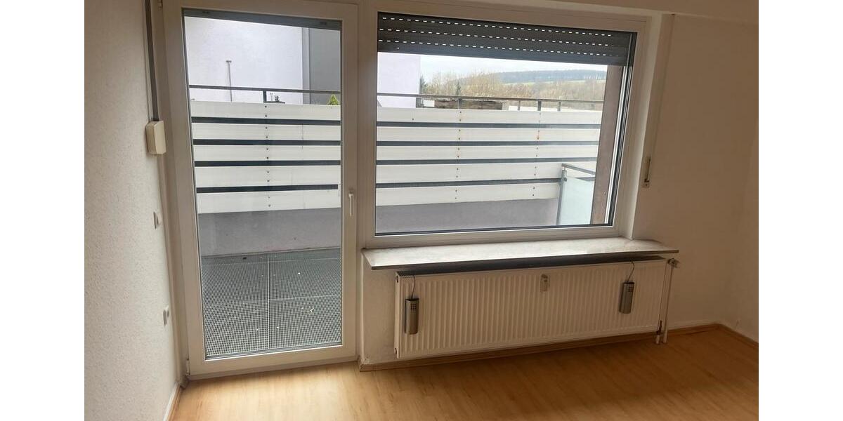 Etagenwohnung Blomberg - 2 Zimmer, 51 m&sup2;, 350&euro; | Angebot:25221262