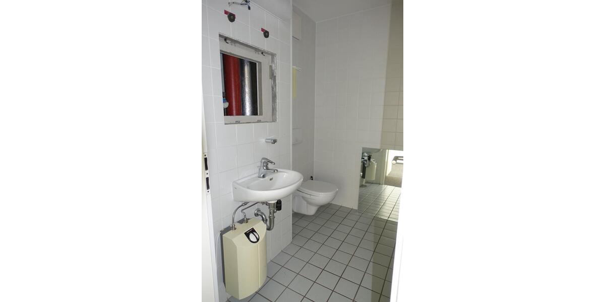 Ihr neues Büro in der Hegelstraße zimmer