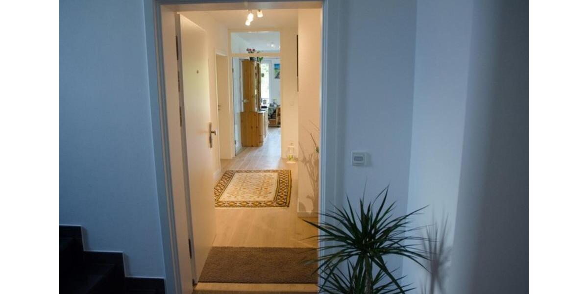 Erdgeschoßwohnung Wiehl - 3.5 Zimmer, 126 m&sup2;, 1.150&euro; | Angebot:24811520