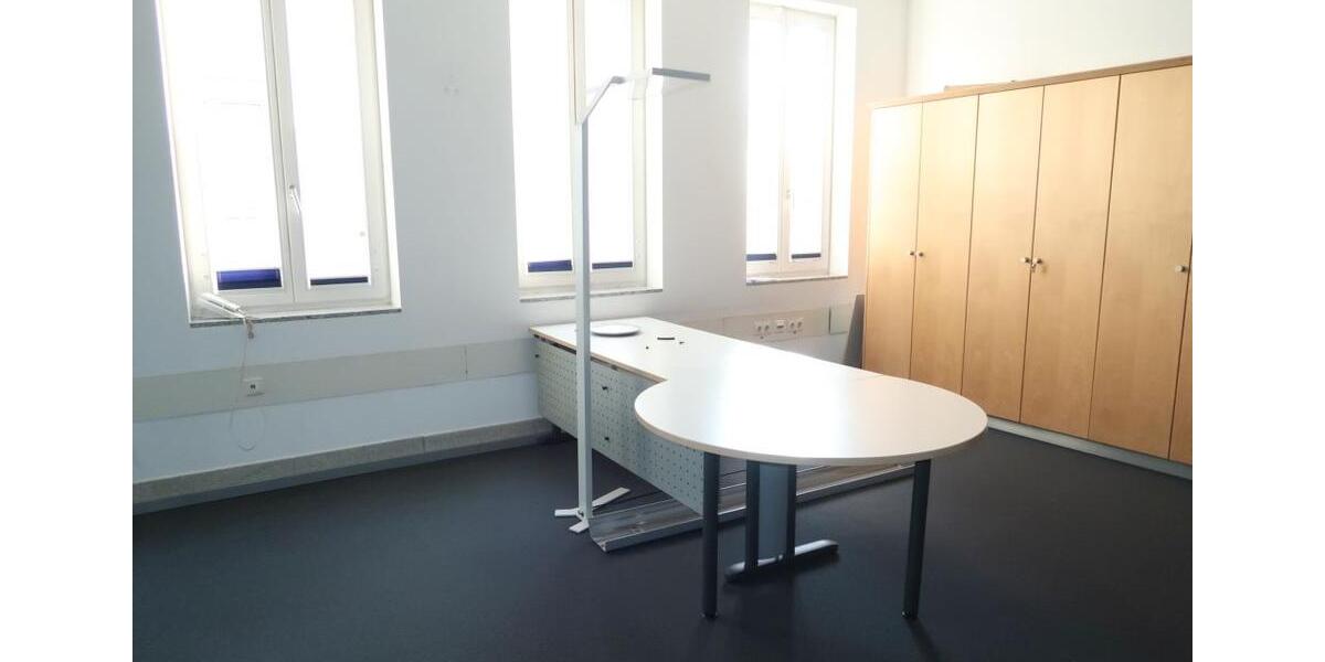 Gewerbeobjekt Geisenhausen - 1.400&euro; | Angebot:22808829