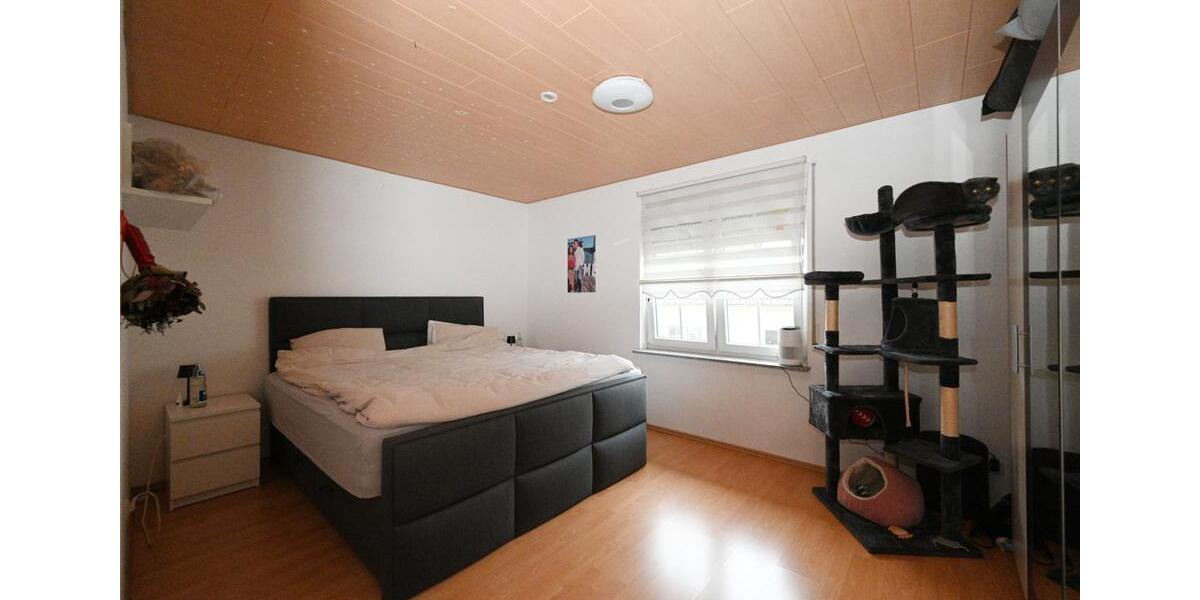 Erdgeschoßwohnung Biedenkopf - 4 Zimmer, 134 m&sup2;, 1.190&euro; | Angebot:24223187