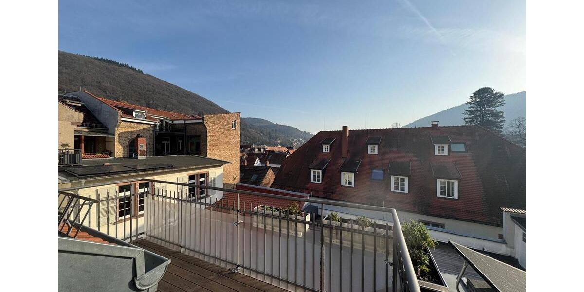 Dachgeschoßwohnung Heidelberg - 5 Zimmer, 140 m&sup2;, 2.240&euro; | Angebot:25789588