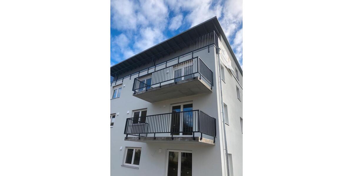 Etagenwohnung Pfarrkirchen - 2 Zimmer, 73 m&sup2;, 850&euro; | Angebot:25311940