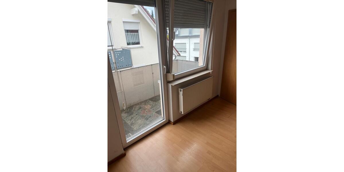 Dachgeschoßwohnung Neuffen - 2 Zimmer, 60 m&sup2;, 950&euro; | Angebot:26702459