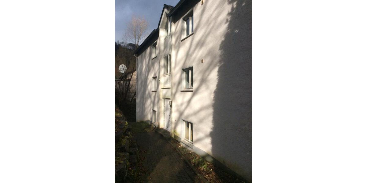 Etagenwohnung Altena - 3 Zimmer, 83 m&sup2;, 370&euro; | Angebot:26268283