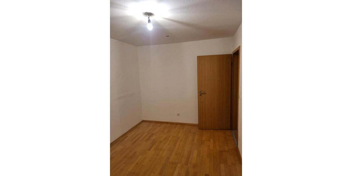 Moderne 3-Zimmer-Wohnung mit Balkon in Poing 3 zimmer