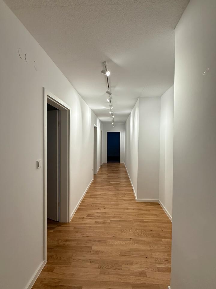 Modern sanierte 3-Zimmer-WohnungErstbezug