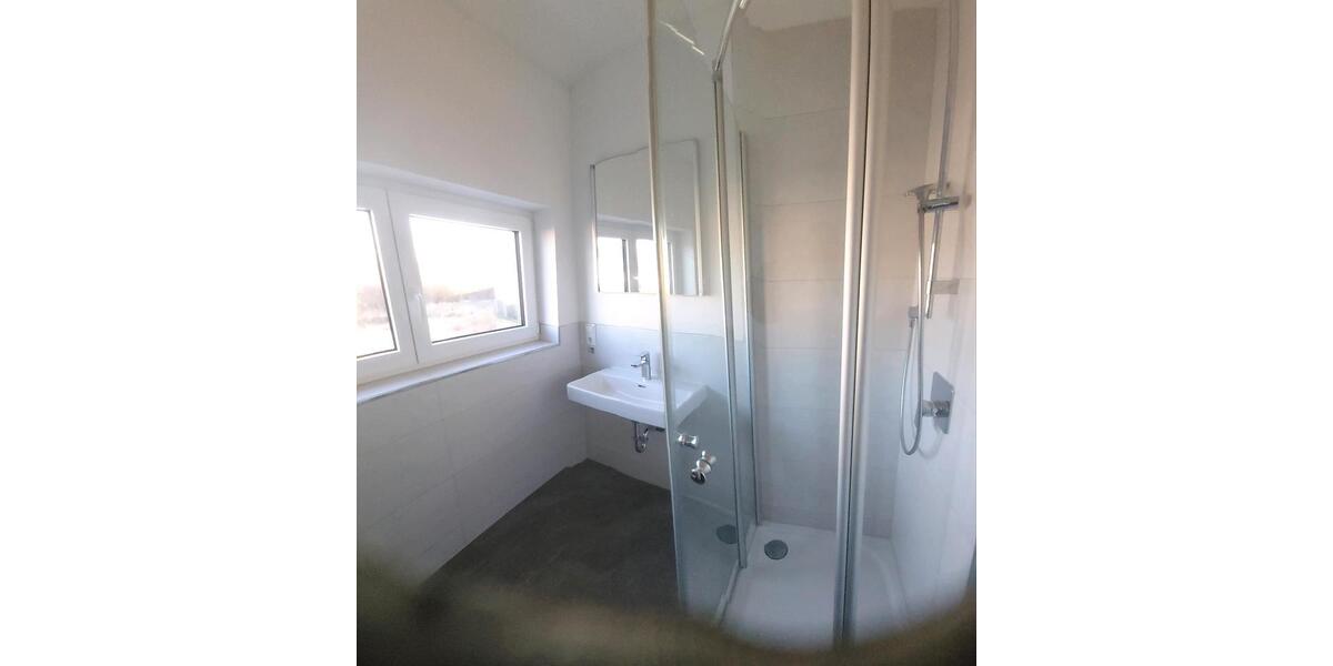 Etagenwohnung Heßdorf - 3 Zimmer, 110 m&sup2;, 1.400&euro; | Angebot:26384782