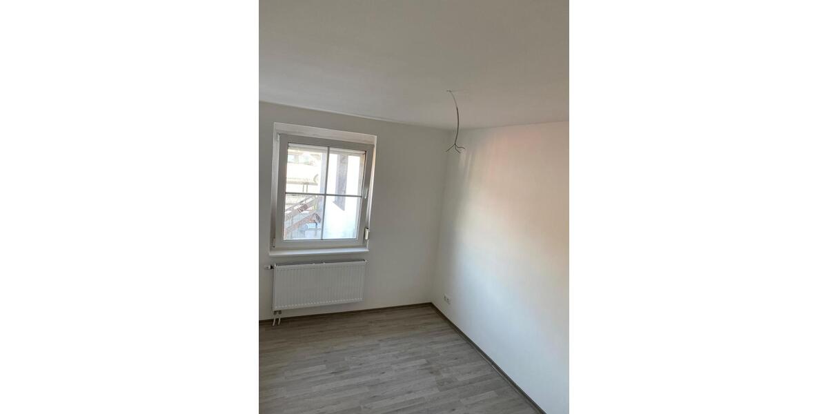 Einfamilienhaus Heimbach - 5 Zimmer, 150 m&sup2;, 1.300&euro; | Angebot:25048633