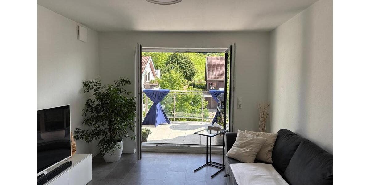 Dachgeschoßwohnung Fellbach - 3 Zimmer, 70 m&sup2;, 1.400&euro; | Angebot:24982600