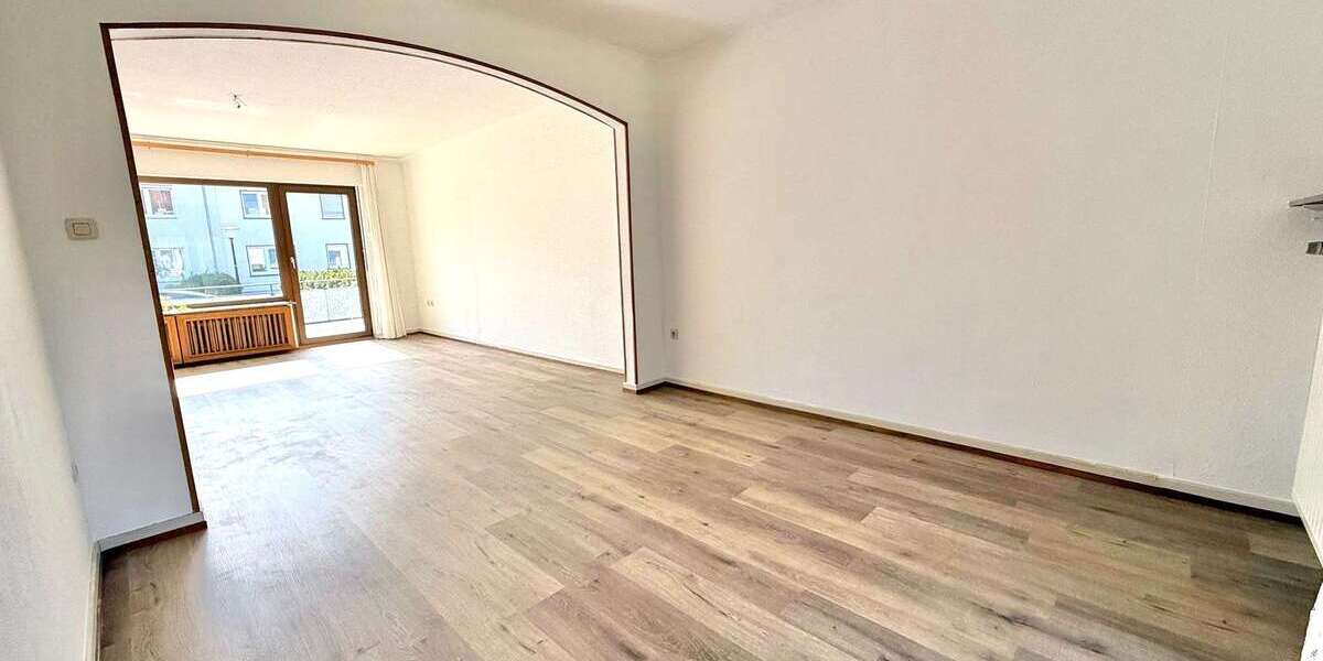 Einfamilienhaus Homburg - 6 Zimmer, 150 m&sup2;, 1.600&euro; | Angebot:26114308