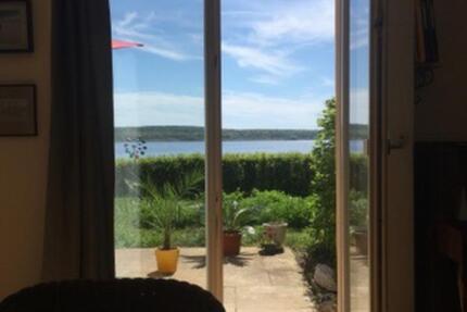 Untermiete - Schlosswohnung 3 Raum mit Seeblick für Februar 2026 3 zimmer