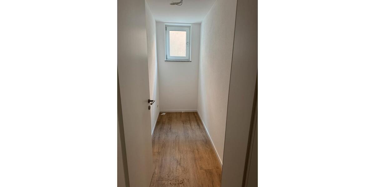 Etagenwohnung Bergatreute - 3 Zimmer, 82 m&sup2;, 1.300&euro; | Angebot:25418065