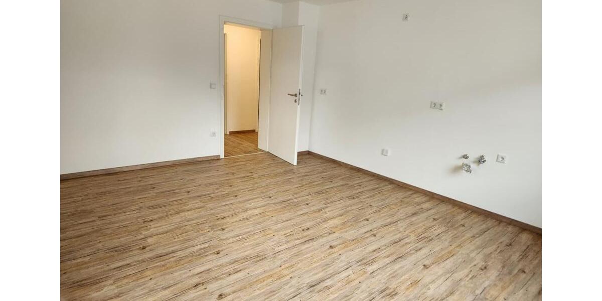 Etagenwohnung Seubersdorf in der Oberpfalz - 4 Zimmer, 100 m&sup2;, 970&euro; | Angebot:25046918