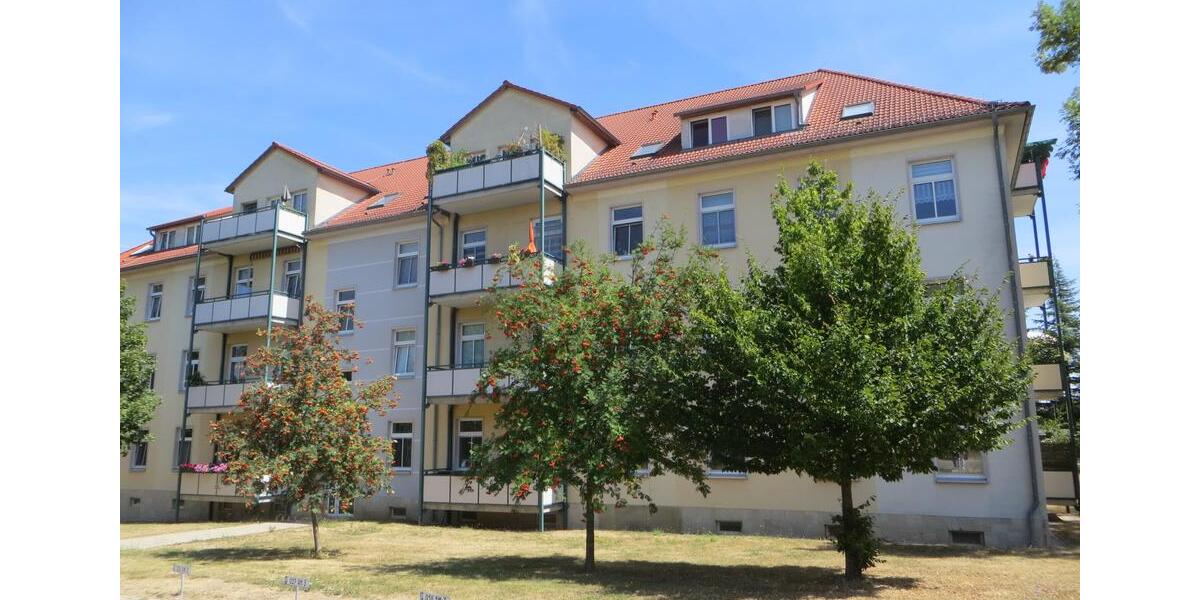 Etagenwohnung Naumburg (Saale) - 2 Zimmer, 56 m&sup2;, 495&euro; | Angebot:24213234