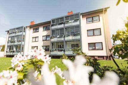 Großzügige 2-Zimmer-Wohnung in idyllischer Umgebung in Geestemünde