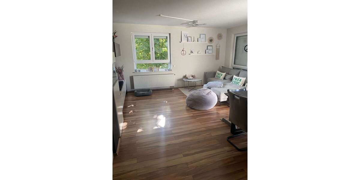 Etagenwohnung Lengede - 4 Zimmer, 116 m&sup2;, 1.100&euro; | Angebot:27013652