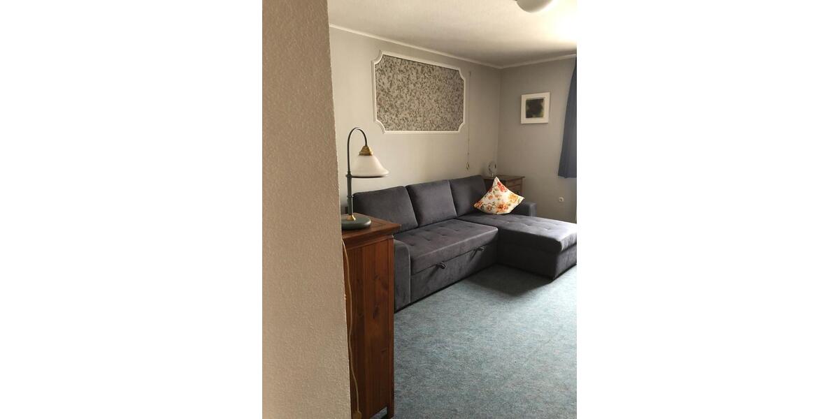 Einfamilienhaus Oberscheinfeld - 7 Zimmer, 160 m&sup2;, 1.200&euro; | Angebot:24803864