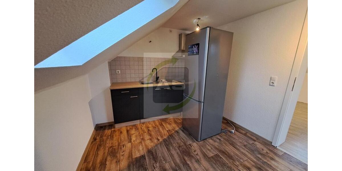 Dachgeschoßwohnung Reinsdorf - 2 Zimmer, 48 m&sup2;, 309&euro; | Angebot:24926321