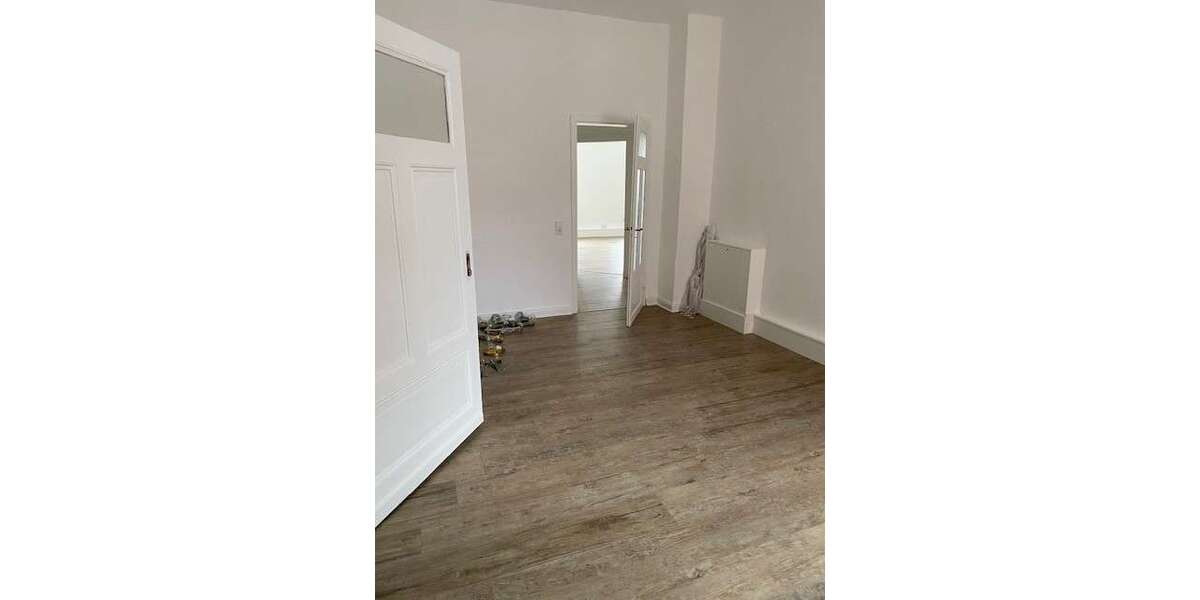 Etagenwohnung Warburg - 6 Zimmer, 138 m&sup2;, 1.170&euro; | Angebot:26723411