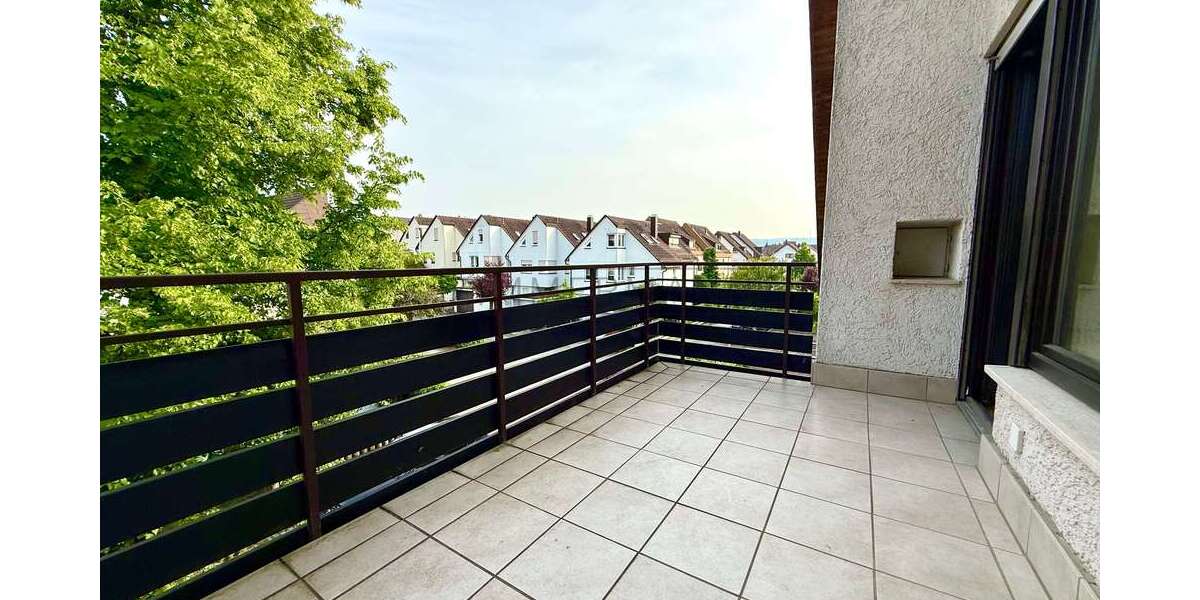 Etagenwohnung Stuttgart Luginsland - 5 Zimmer, 128 m&sup2;, 1.700&euro; | Angebot:24989266