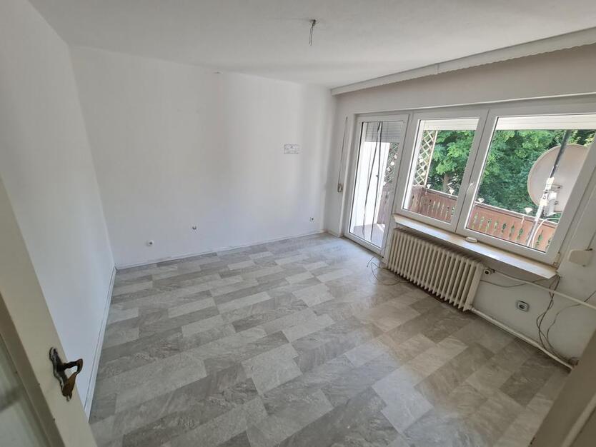 Gelegenheit WG-Zimmer zentrale Lage, Garten, Gäste WC, Bad Wanne