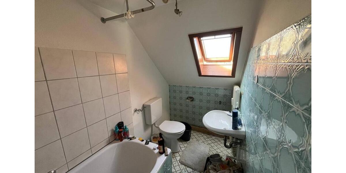 Dachgeschoßwohnung Trochtelfingen - 2.5 Zimmer, 50 m&sup2;, 450&euro; | Angebot:26357693
