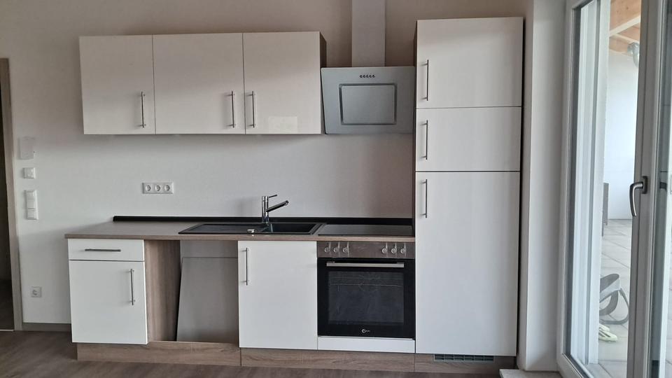 134m² Dachgeschosswohnung zu vermieten! 5 zimmer