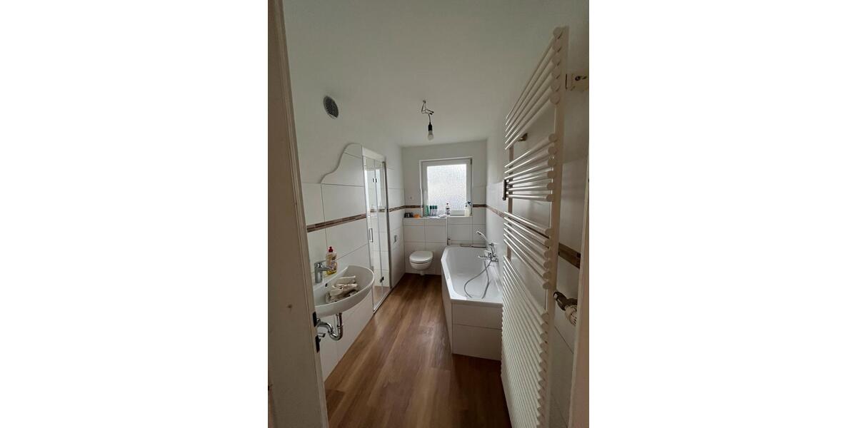 Hochparterre Schwörstadt - 4 Zimmer, 105 m&sup2;, 1.100&euro; | Angebot:25131299