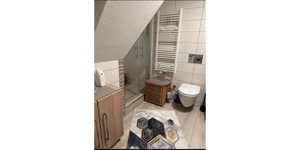 Dachgeschoßwohnung Kornwestheim - 2 Zimmer, 55 m&sup2;, 980&euro; | Angebot:26147811