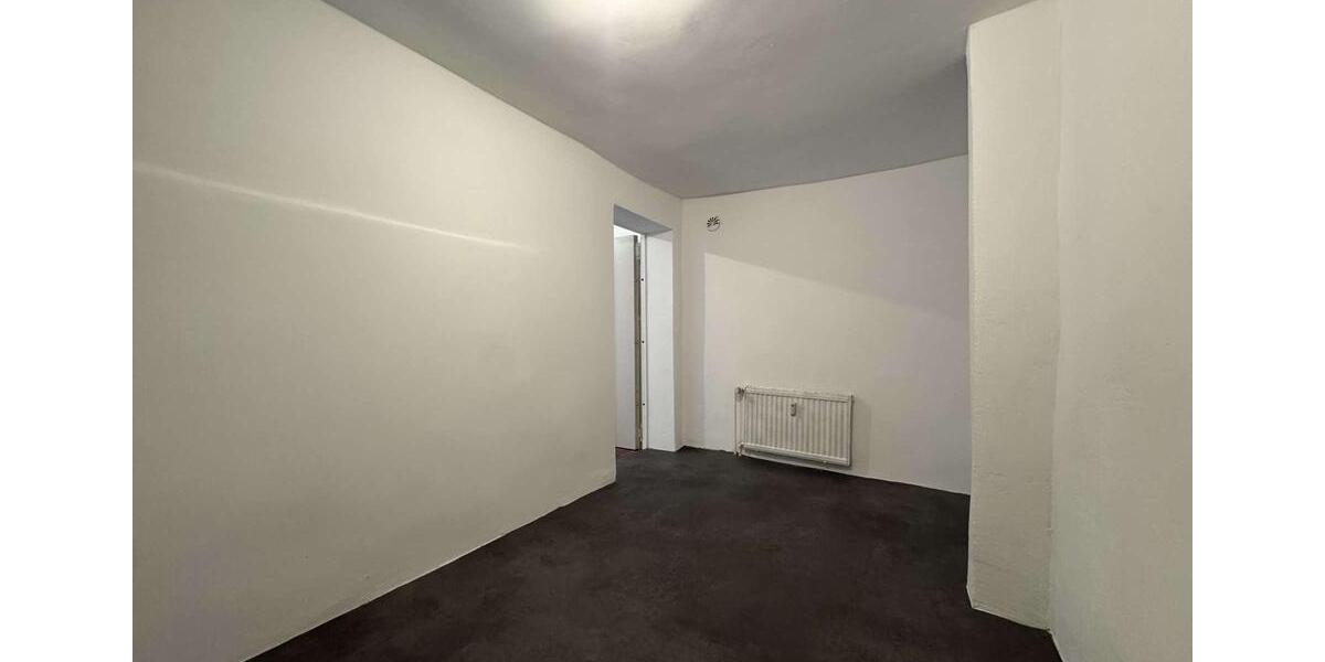 Büro, Praxis oder Einzelhandel in der Puschkinstraße zimmer