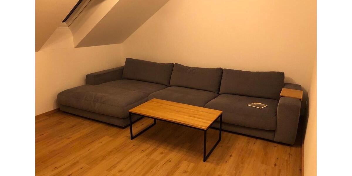 Dachgeschoßwohnung Altötting - 3 Zimmer, 100 m&sup2;, 1.200&euro; | Angebot:24477723