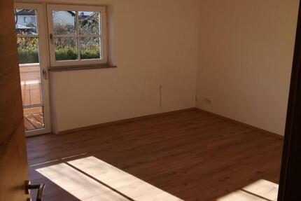 Wohnung Piding - 4 Zimmer, 100 m&sup2;, 1.050&euro; | Angebot:24803934