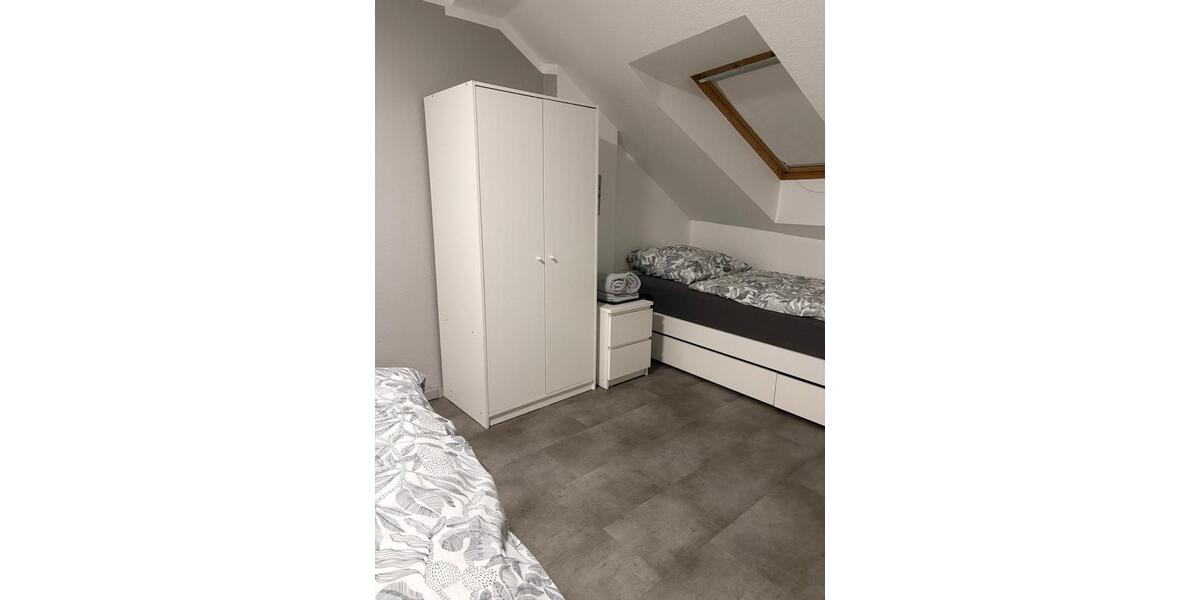 Etagenwohnung Düsseldorf - 2 Zimmer, 70 m&sup2;, 1.650&euro; | Angebot:26045515