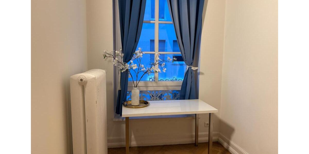 Wohnen auf Zeit Bonn Gronau - 1 Zimmer, 12 m&sup2;, 590&euro; | Angebot:24477339