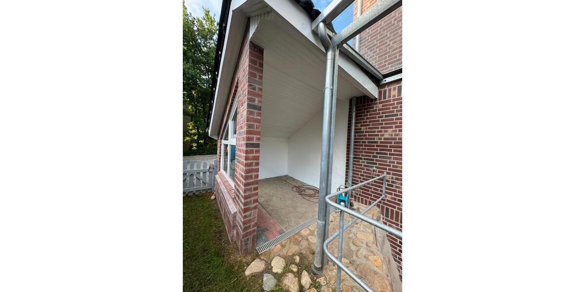 Etagenwohnung Wedel - 3 Zimmer, 93 m&sup2;, 1.300&euro; | Angebot:26672485