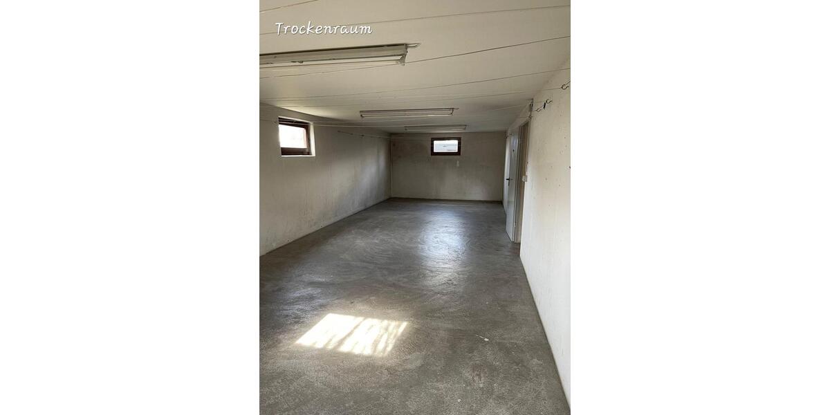 Dachgeschoßwohnung Süßen - 3 Zimmer, 84 m&sup2;, 820&euro; | Angebot:26226747