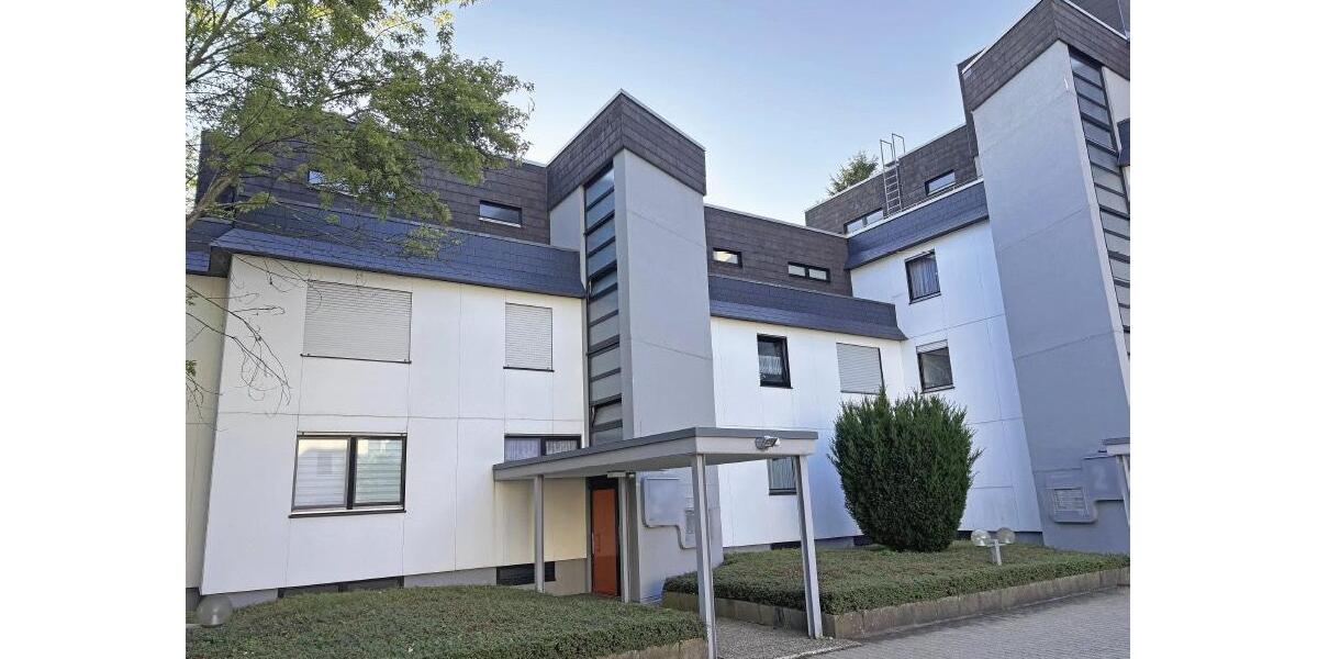 Etagenwohnung Dobel - 4 Zimmer, 106 m&sup2;, 940&euro; | Angebot:26039050