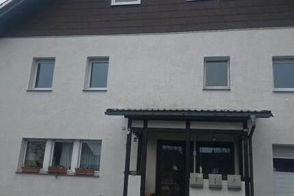 Wohnung Bad Driburg - 4 Zimmer, 150 m&sup2;, 800&euro; | Angebot:25613690