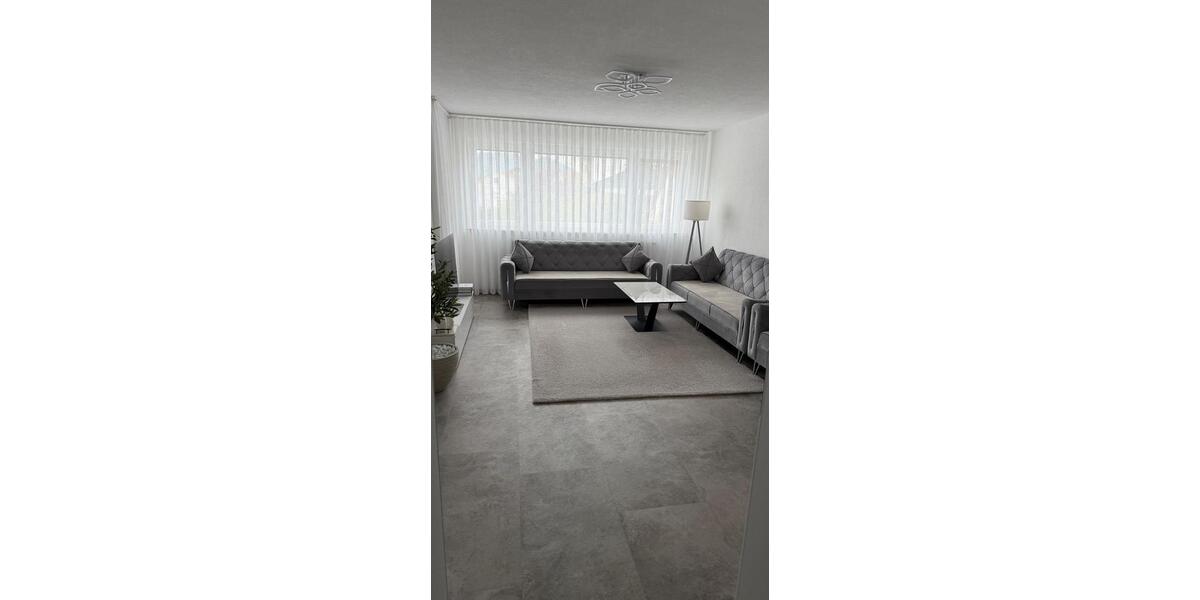 Etagenwohnung Geislingen an der Steige - 3 Zimmer, 88 m&sup2;, 1.350&euro; | Angebot:26464769