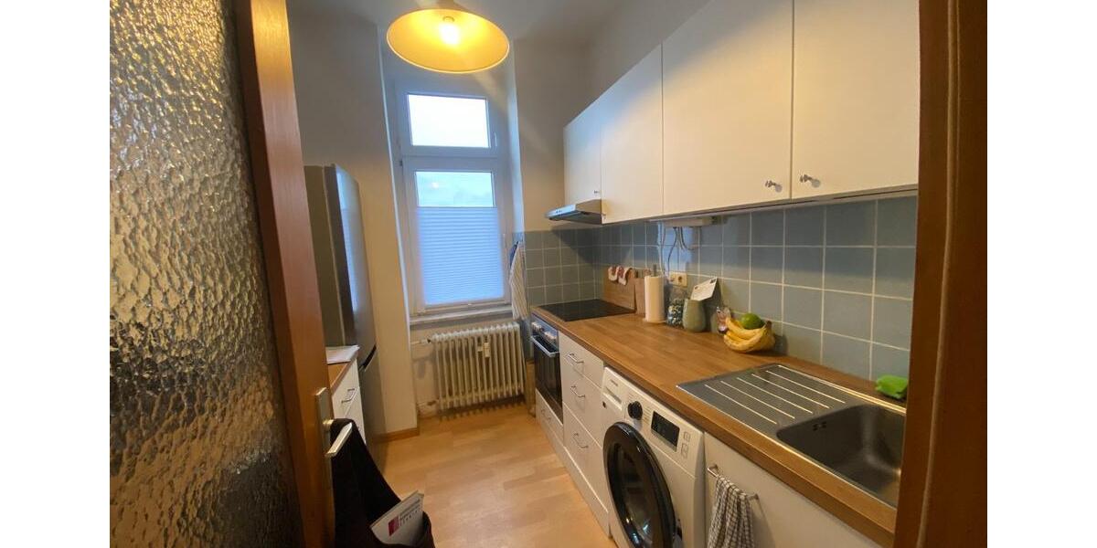 Gemütliche 2-ZKB-Altbauwohnung frei ab 01.03.2026, evtl. früher 2 zimmer