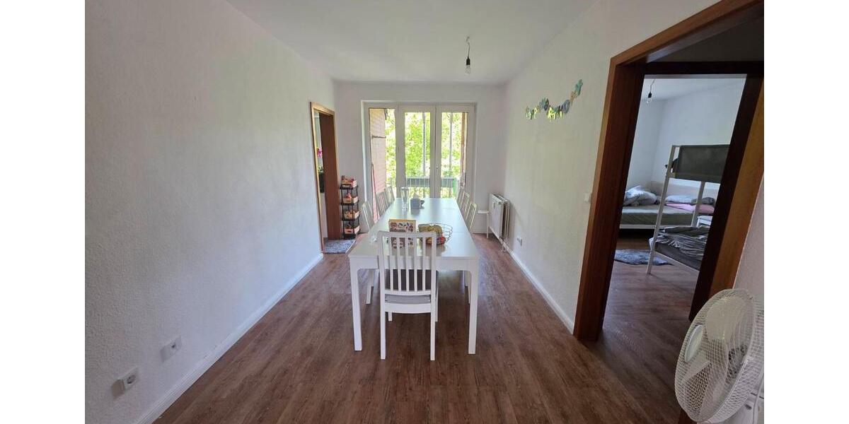Etagenwohnung Norderstedt - 3 Zimmer, 100 m&sup2;, 1.800&euro; | Angebot:26652149