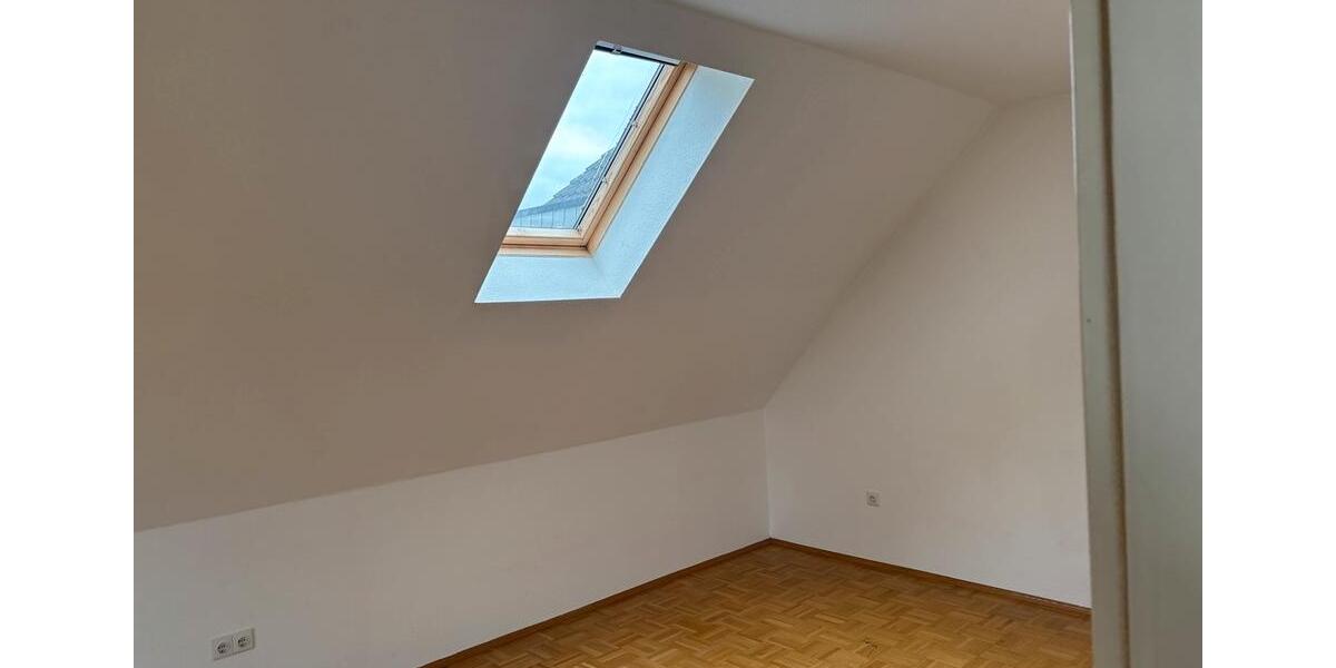 Dachgeschoßwohnung Sendenhorst - 2.5 Zimmer, 55 m&sup2;, 665&euro; | Angebot:26638379